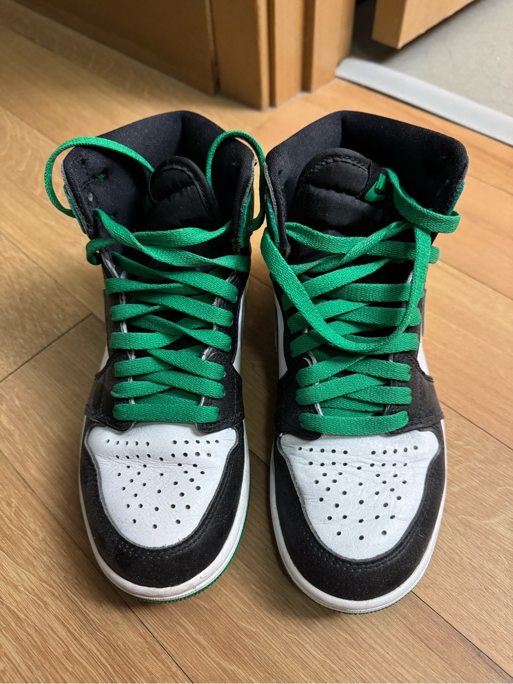 Men’s Jordan 1 Retro High OG Lucky Green Shoes